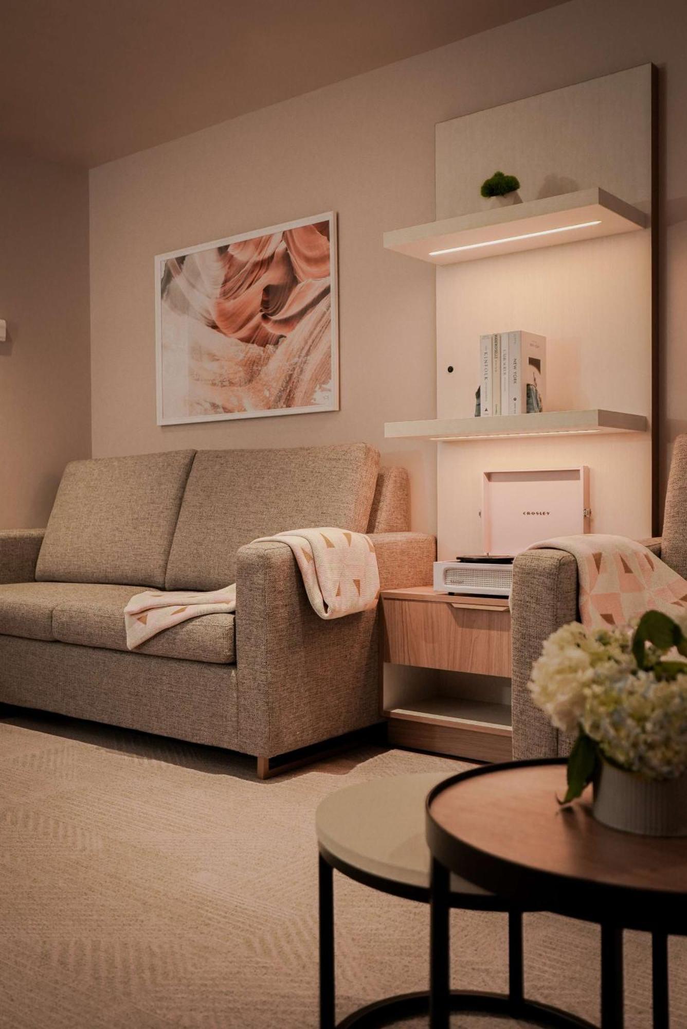 The Bentley Hotel Southampton, Part Of Jdv By Hyatt Екстериор снимка