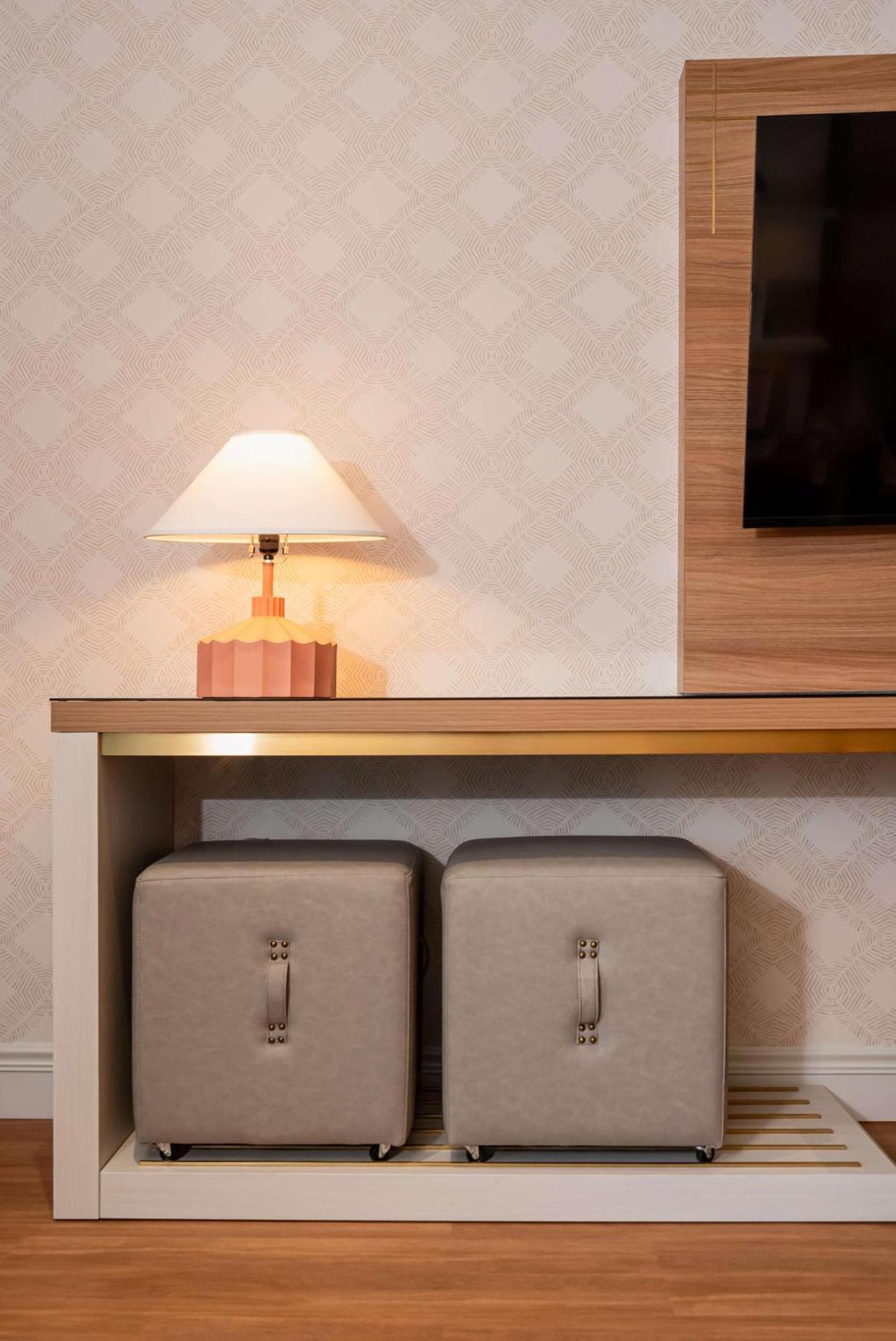 The Bentley Hotel Southampton, Part Of Jdv By Hyatt Екстериор снимка